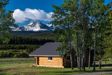 Nemiah Valley Lodge
