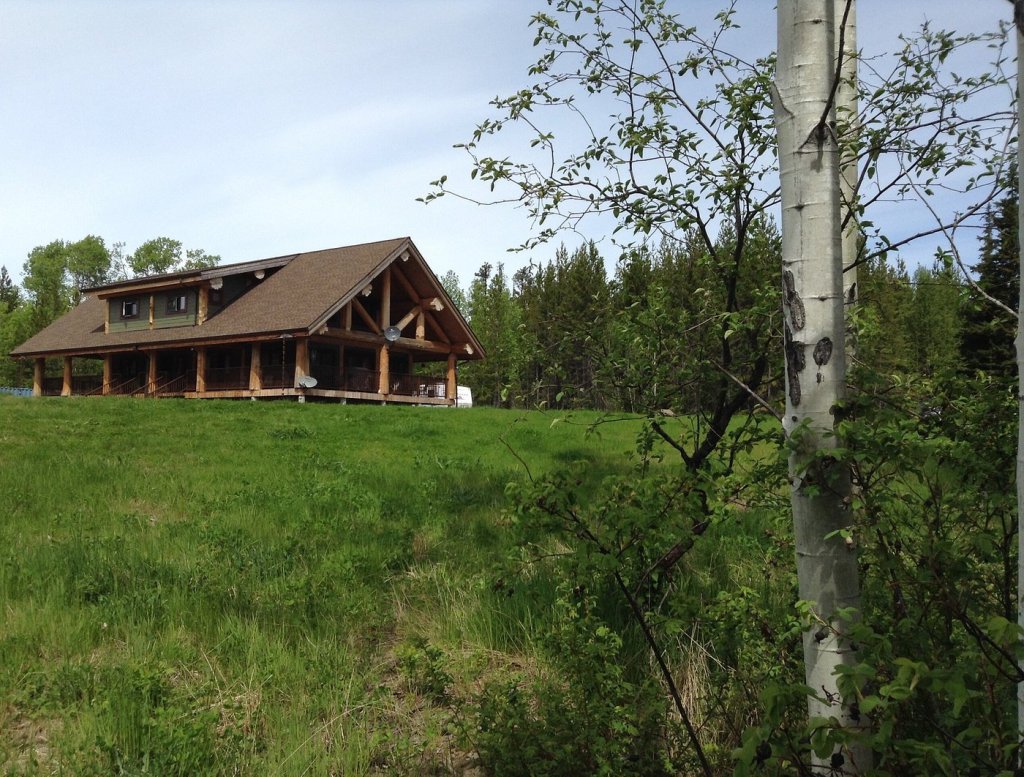 Nass Valley Bed & Breakfast