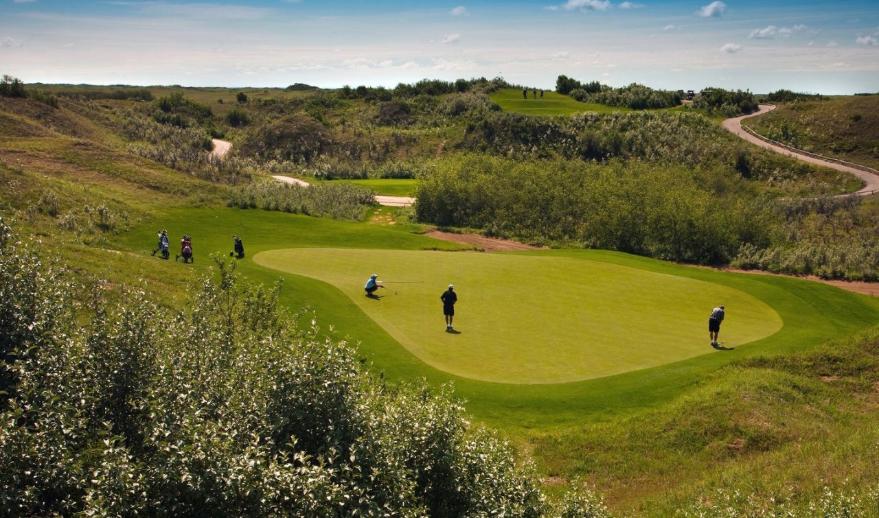 Dakota Dunes Resort - Indigenous Tourism Destination