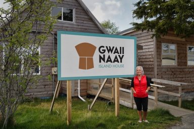 Gwaii Naay Island House
