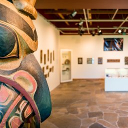 Le Haida Heritage Centre à Kay Llnagaay